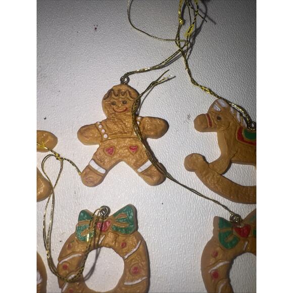 Lot 12 Vintage Resin Gingerbread Ornaments Gingerbread Men Gingerbread Village - Picture 12 of 13